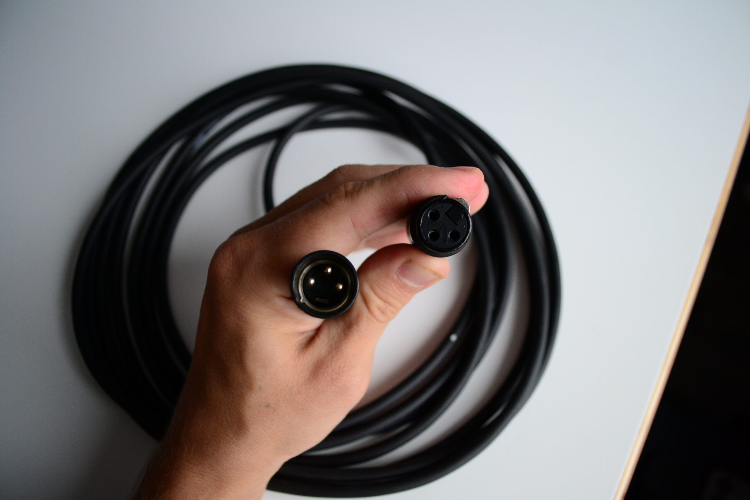 Микрофонный кабель XLR